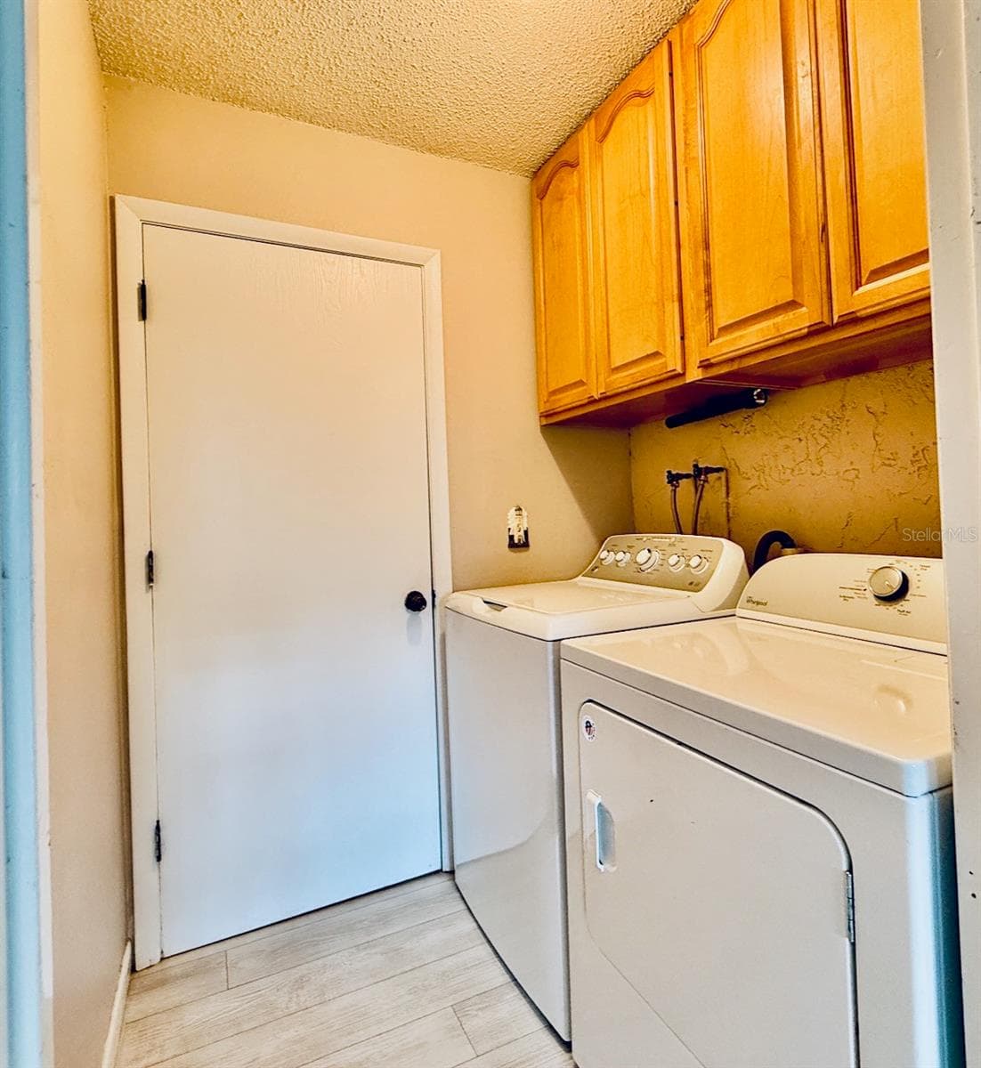 1583 REDWOOD AVENUE — photo 30 of 54