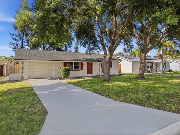 5935 63RD AVENUE — photo 3 of 45