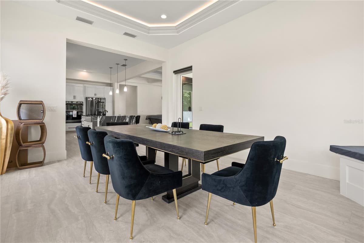3125 BUMBY AVENUE — photo 15 of 53
