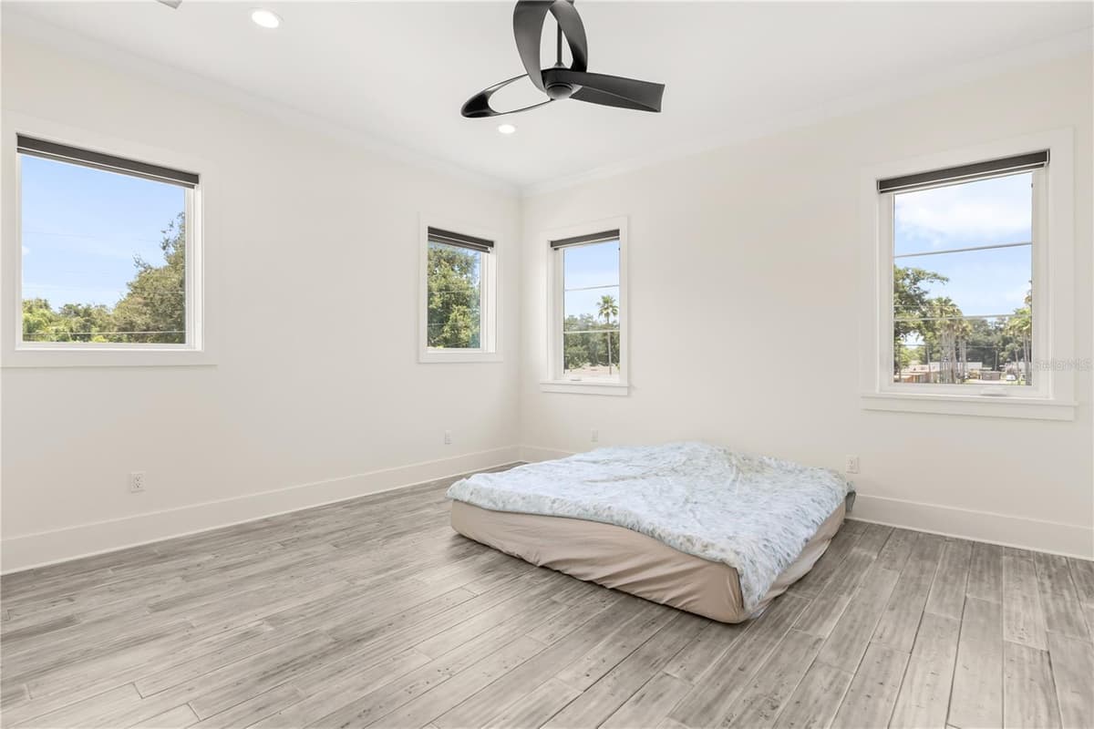 3125 BUMBY AVENUE — photo 35 of 53