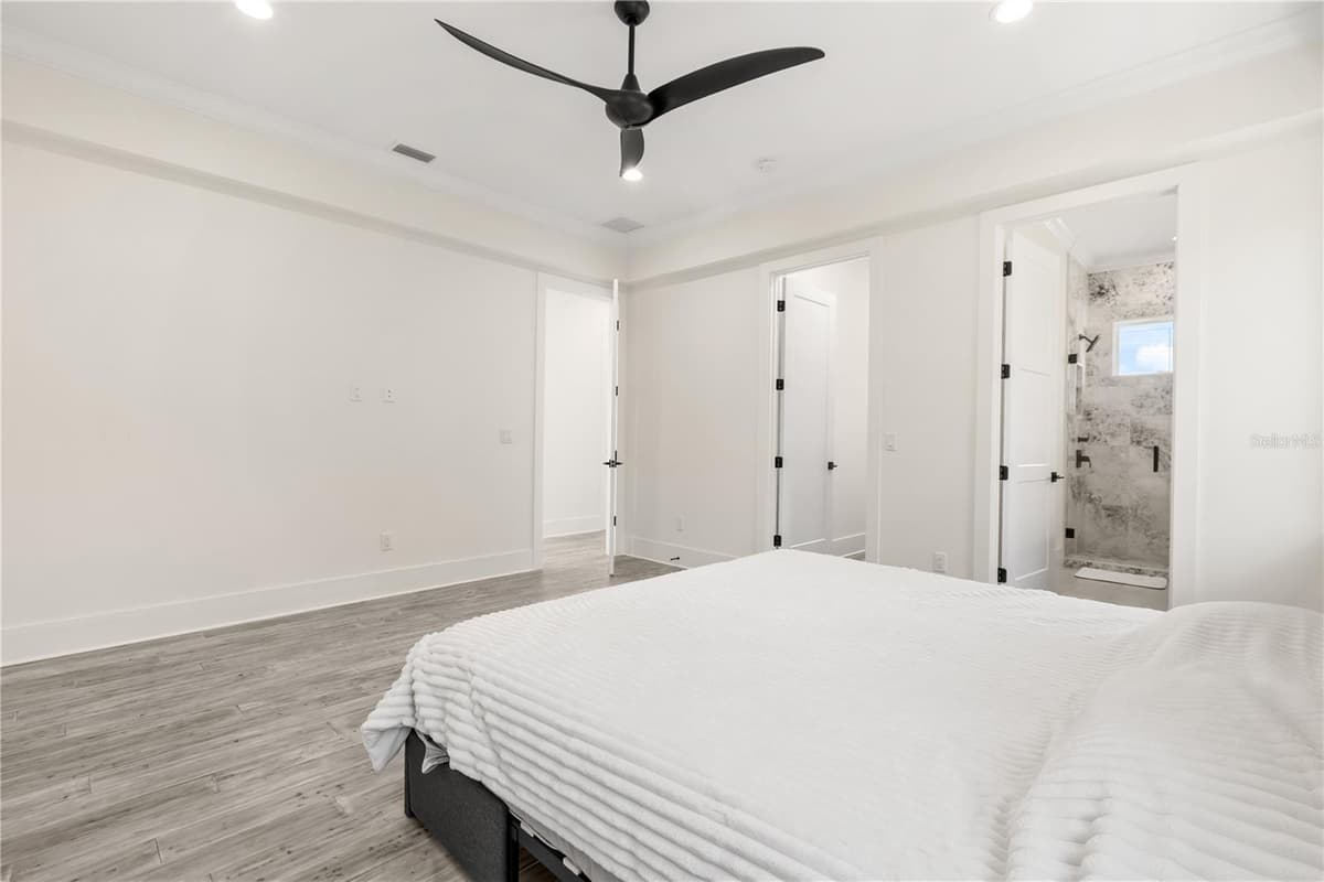 3125 BUMBY AVENUE — photo 32 of 53