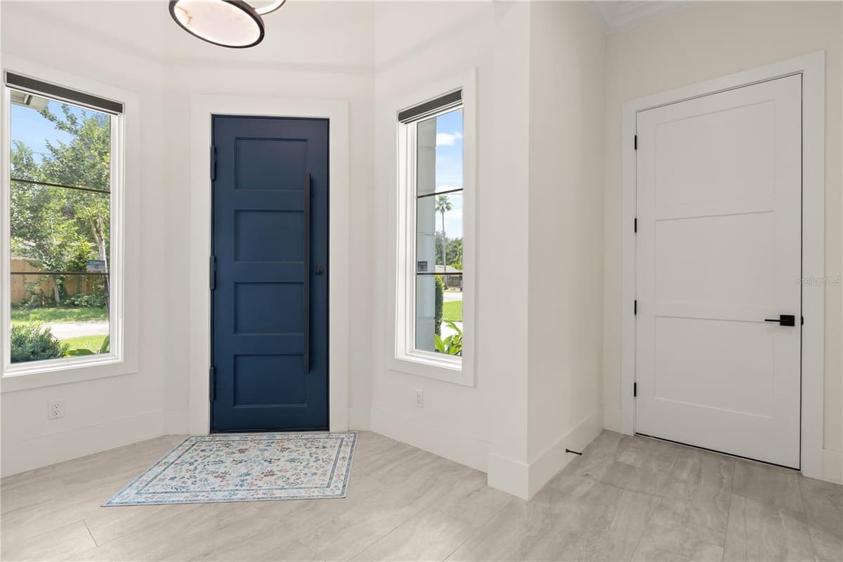 3125 BUMBY AVENUE — photo 4 of 53