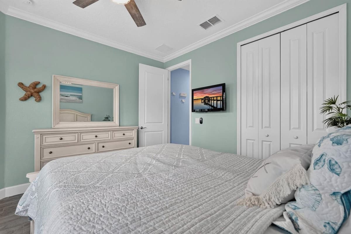 713 LANDSHARK BOULEVARD — photo 24 of 49