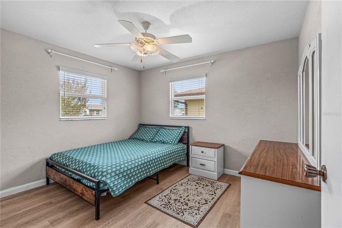 2955 CARRIAGE DRIVE — photo 18 of 34