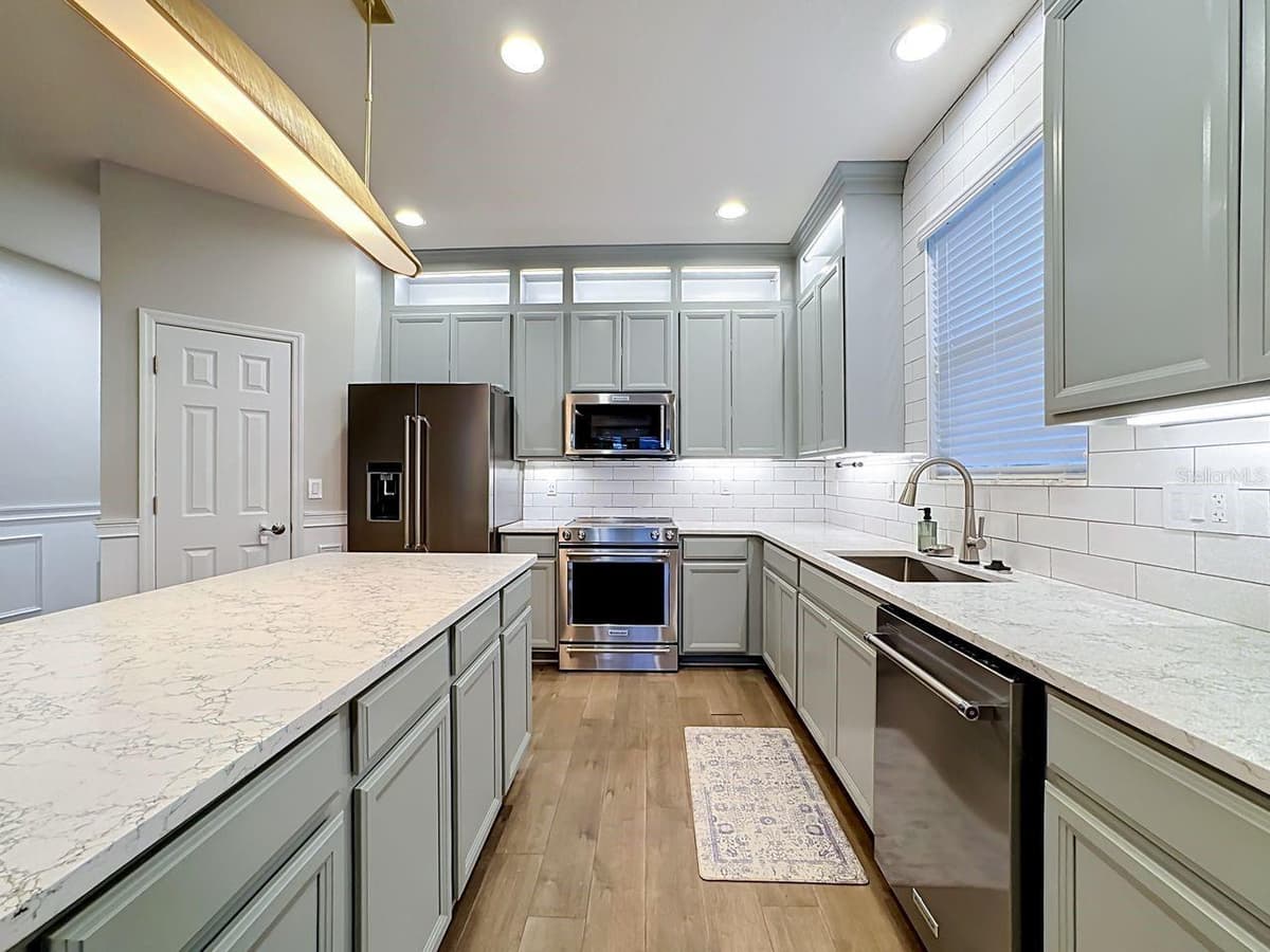 10445 FLAGSTAFF FALLS AVENUE — photo 14 of 28