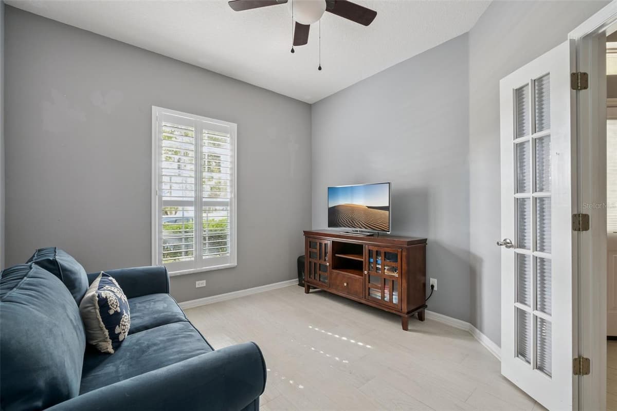 9615 SWEETLEAF STREET — photo 18 of 26
