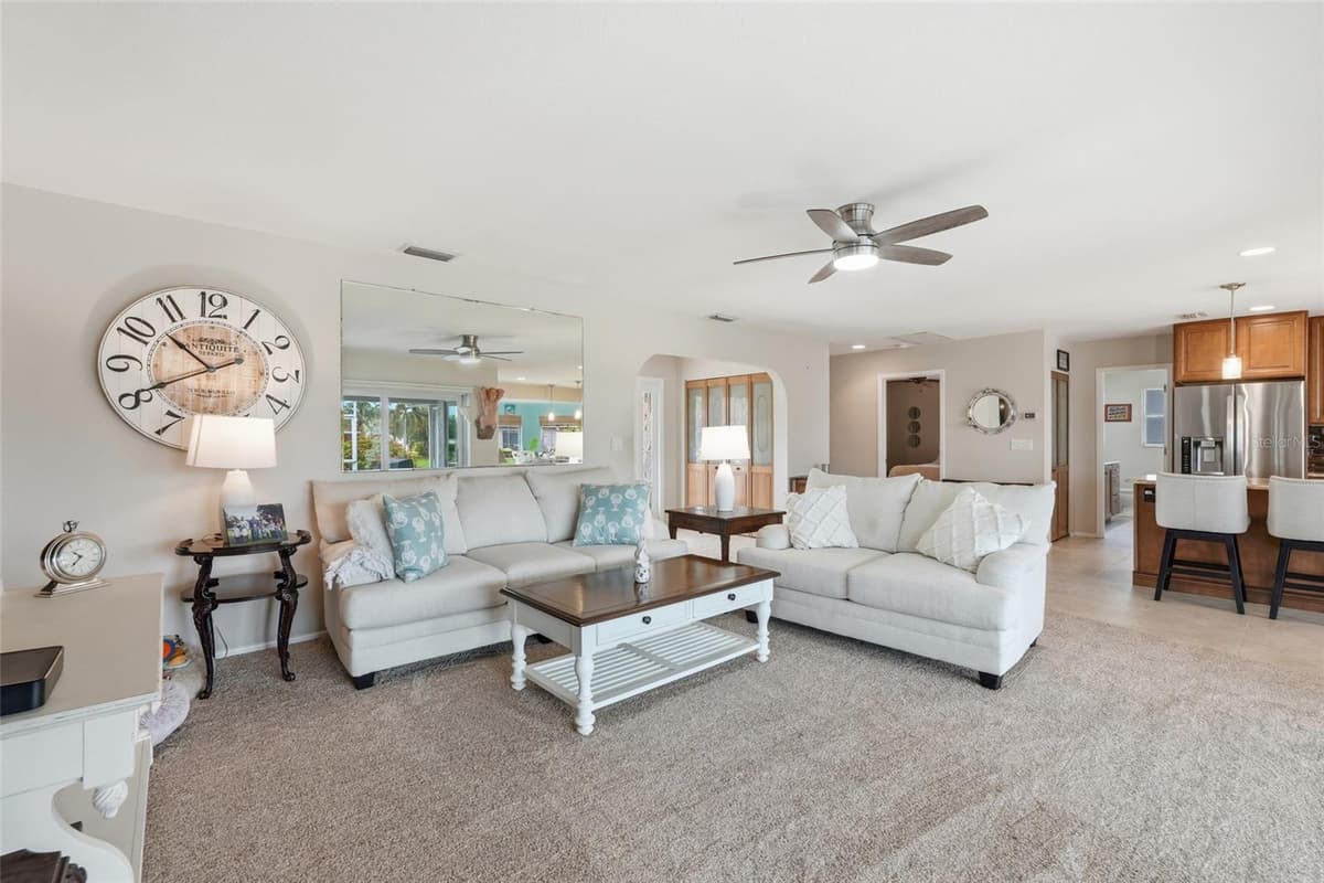 3433 NIGHTHAWK COURT — photo 5 of 32