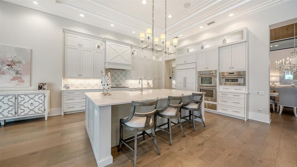 8339 LUCERNE LOOP — photo 31 of 93
