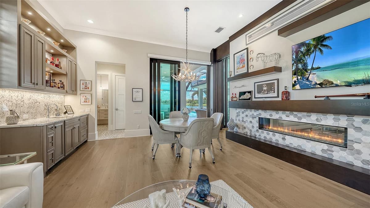 8339 LUCERNE LOOP — photo 35 of 93