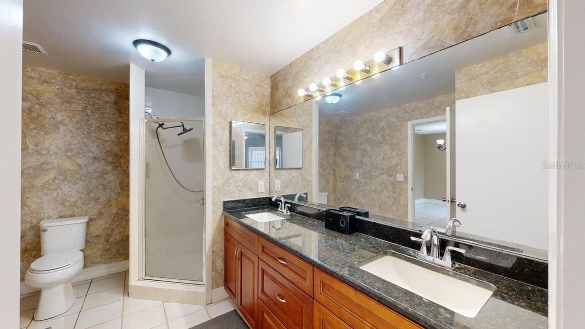1009 CASA DEL SOL CIRCLE — photo 18 of 40