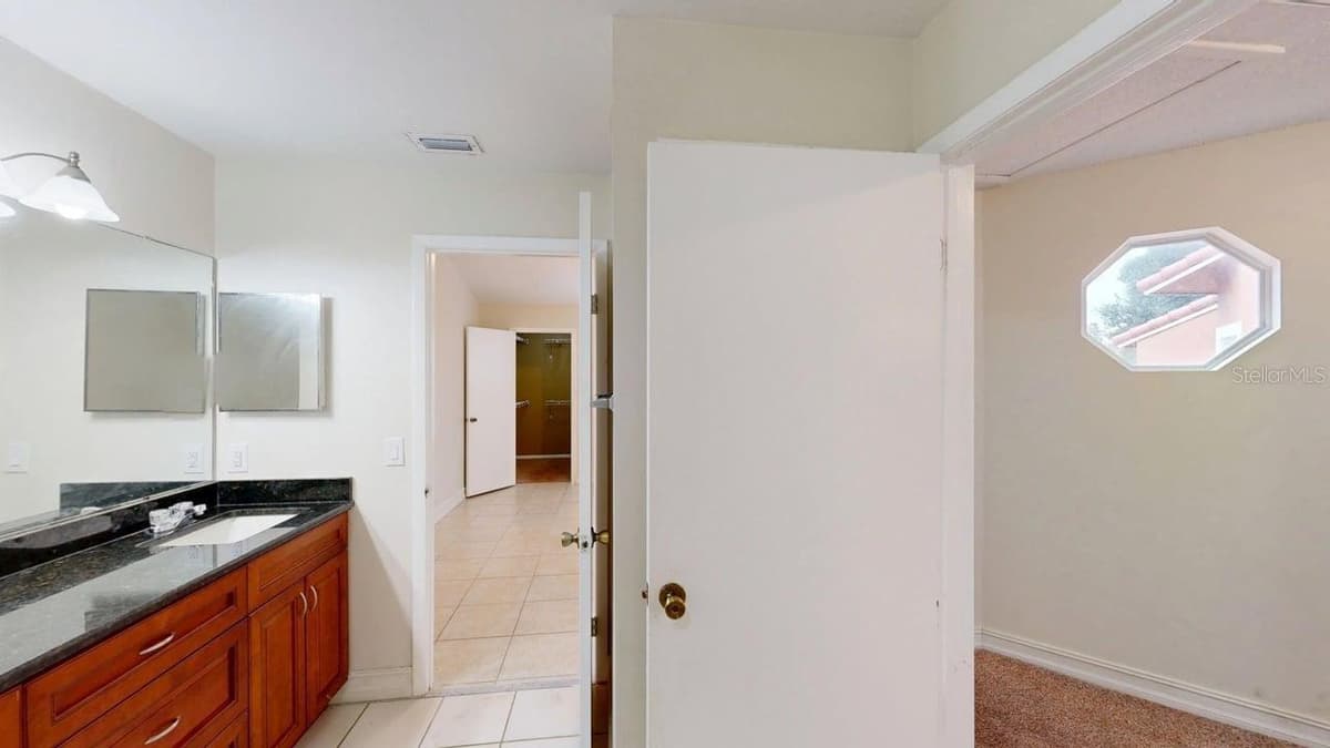 1009 CASA DEL SOL CIRCLE — photo 37 of 40