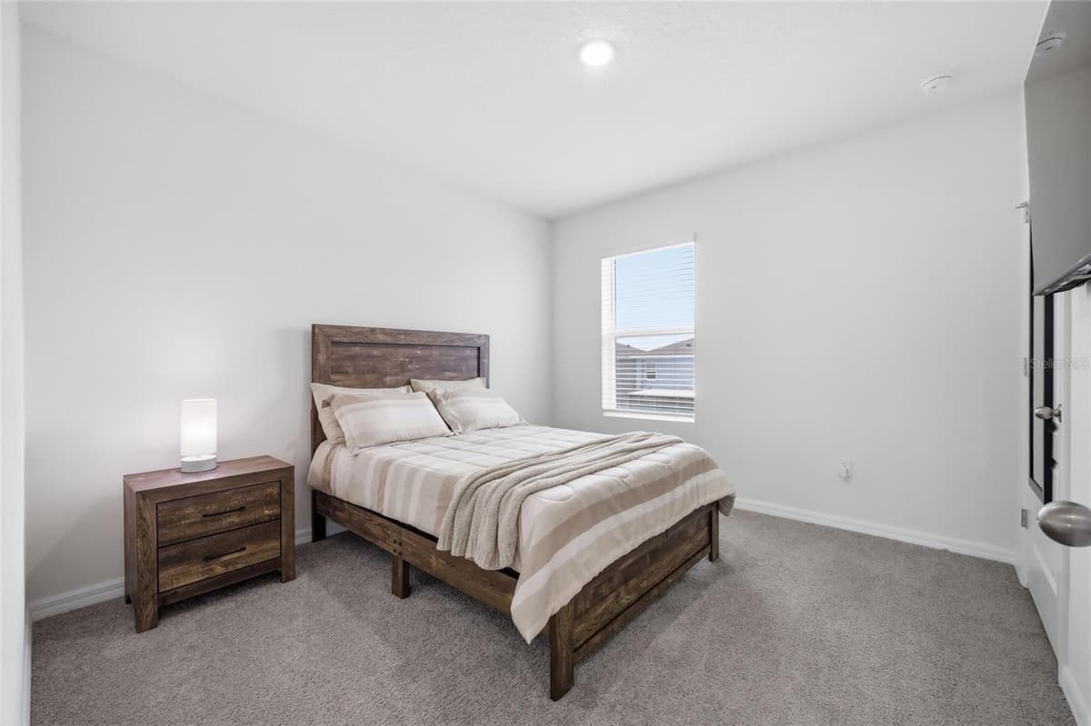 3719 PARAGON LANE — photo 31 of 52