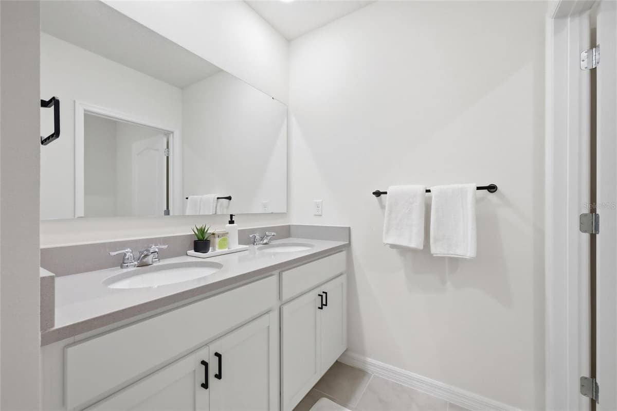3719 PARAGON LANE — photo 35 of 52