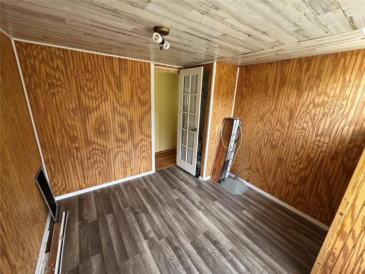 11351 ANN POINT — photo 19 of 36