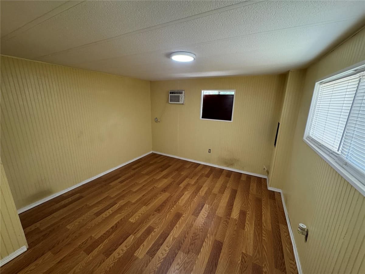 11351 ANN POINT — photo 10 of 36