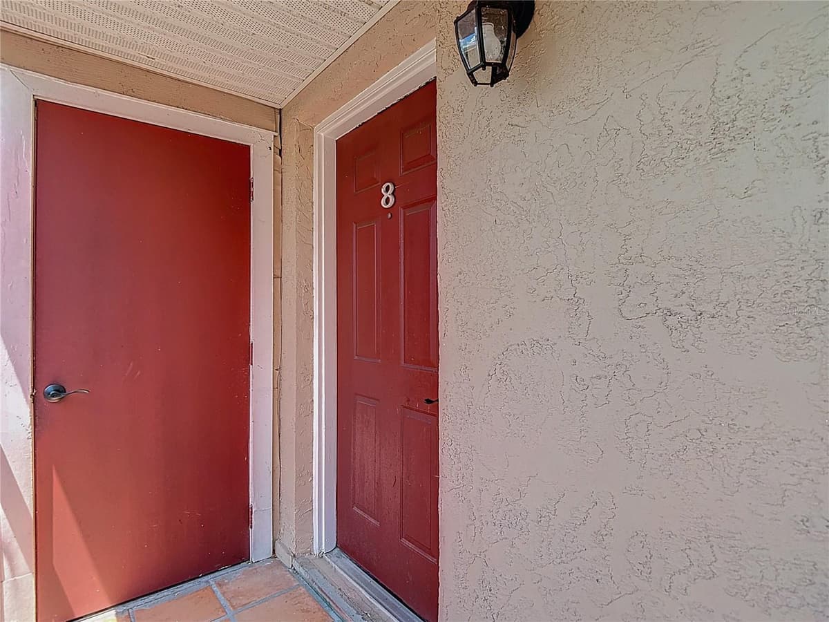 21032 VOYAGER BLVD — photo 6 of 28