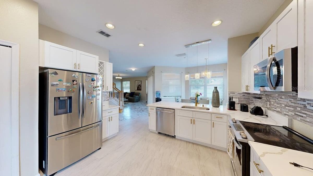 2108 ANCIENT OAK DRIVE — photo 39 of 73