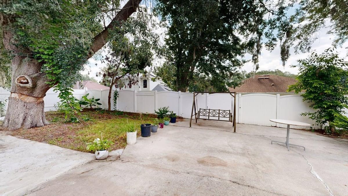 2108 ANCIENT OAK DRIVE — photo 8 of 73