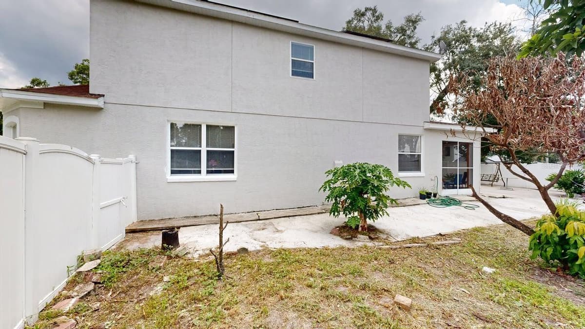 2108 ANCIENT OAK DRIVE — photo 11 of 73