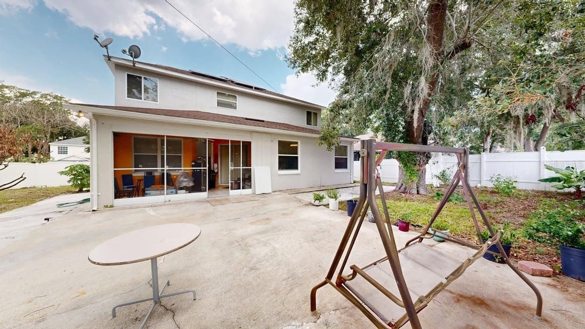 2108 ANCIENT OAK DRIVE — photo 9 of 73