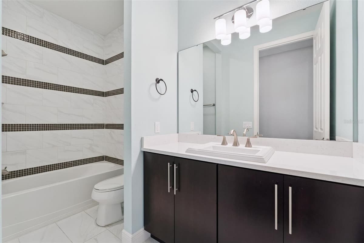 1511 GATEWAY LANE — photo 38 of 71