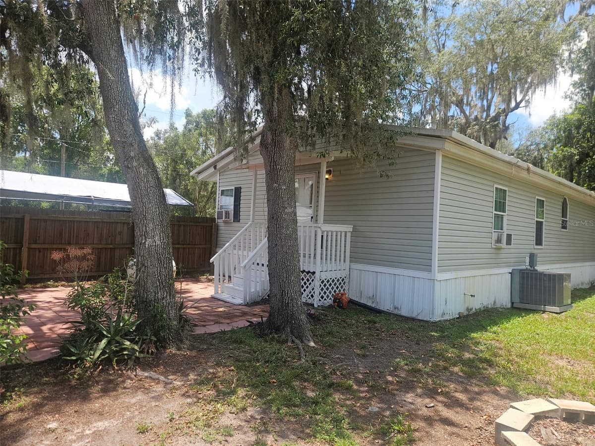 5815 TSALA APOPKA DRIVE — photo 13 of 20