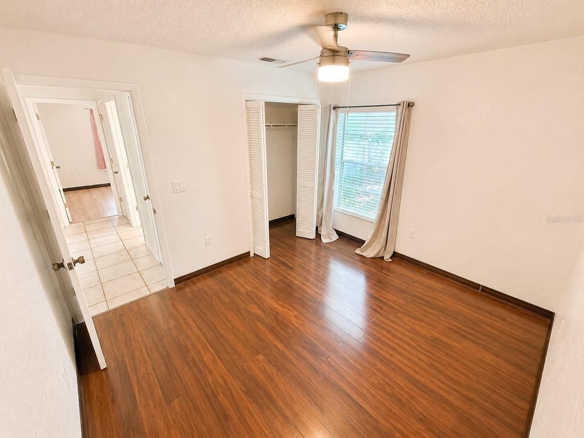 7330 FAIRWOOD AVENUE — photo 15 of 26
