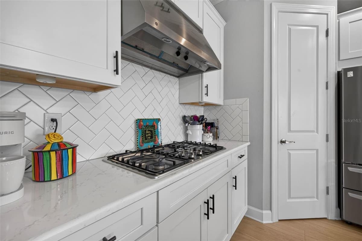 11108 CALLUNA DRIVE — photo 8 of 42