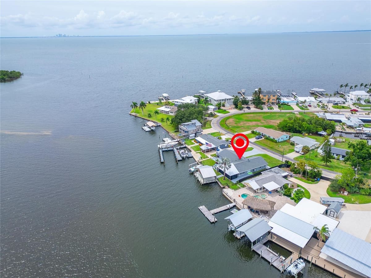 3422 SHELL POINT ROAD — photo 3 of 94