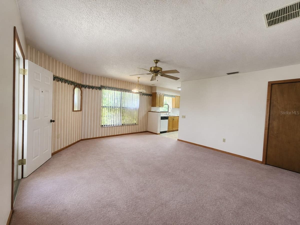13560 106TH PLACE — photo 36 of 44