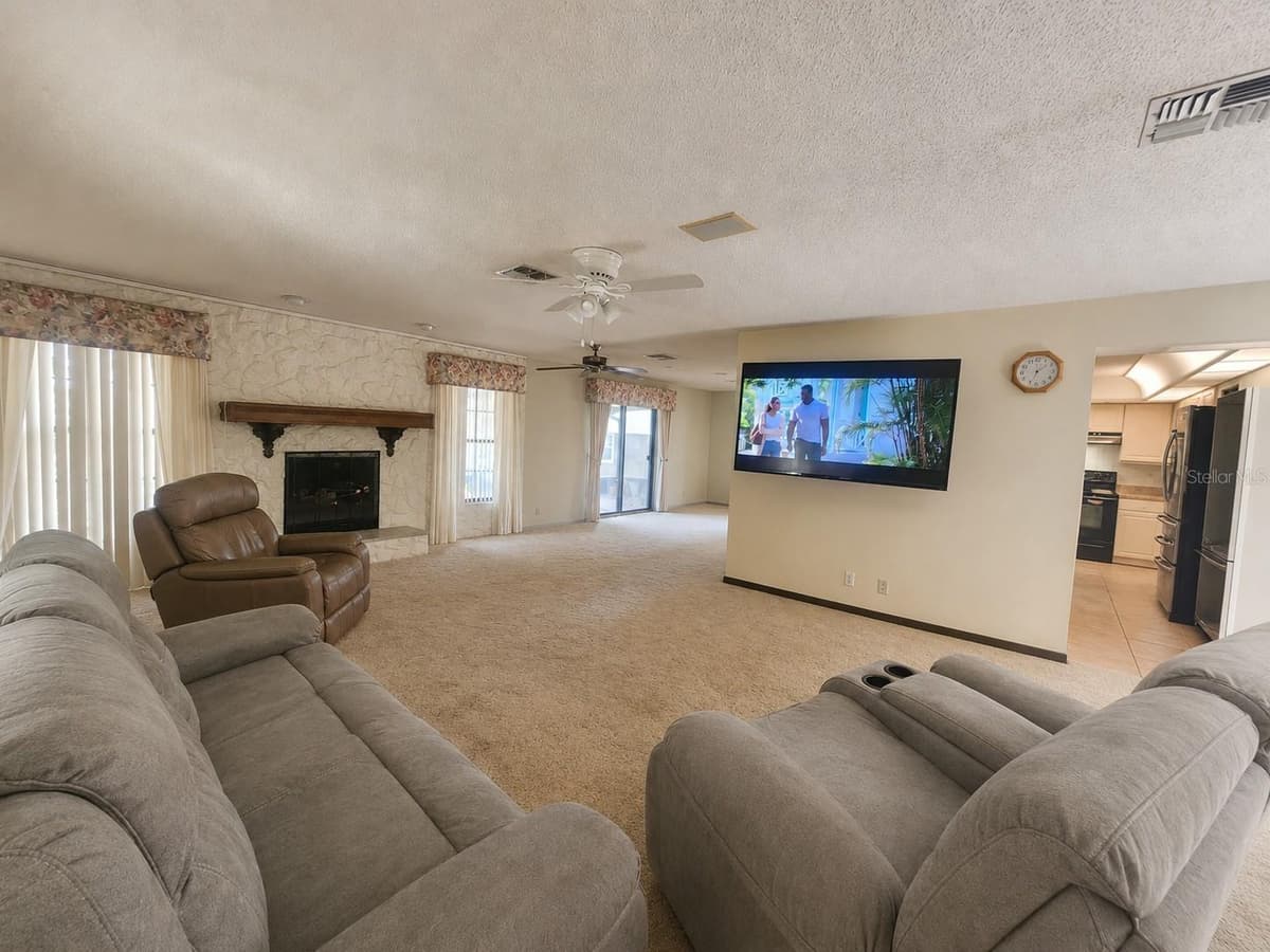 13560 106TH PLACE — photo 18 of 44