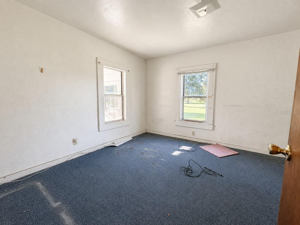 710 SEMINOLE STREET — photo 4 of 7