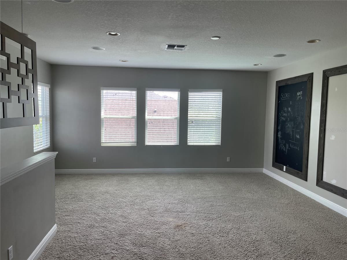 3560 PIXIE LANE — photo 35 of 71