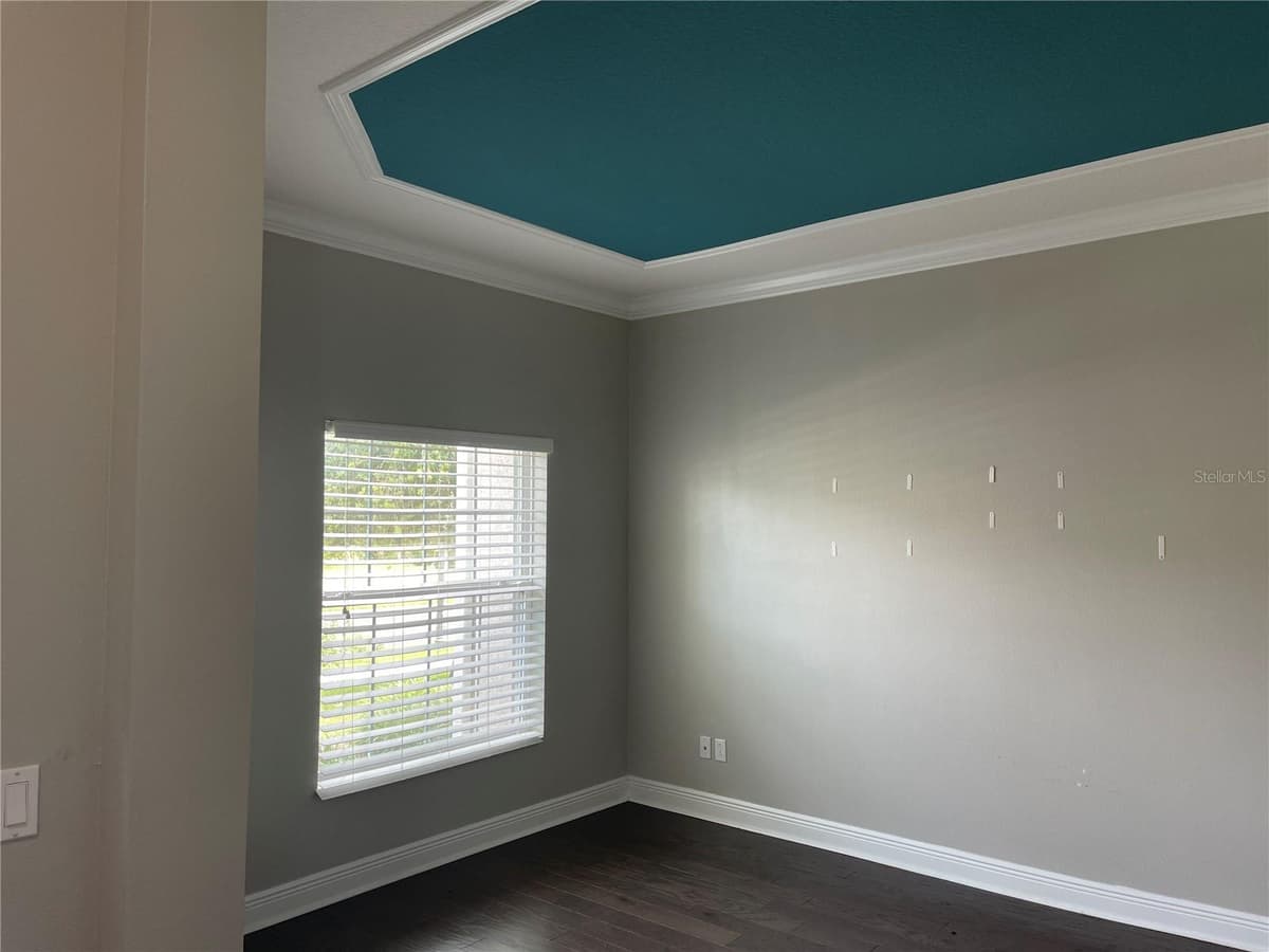 3560 PIXIE LANE — photo 34 of 71