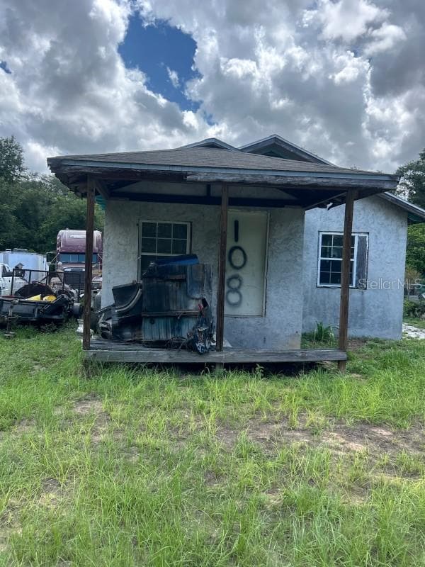 108 PLANTATION LANE — photo 1 of 5