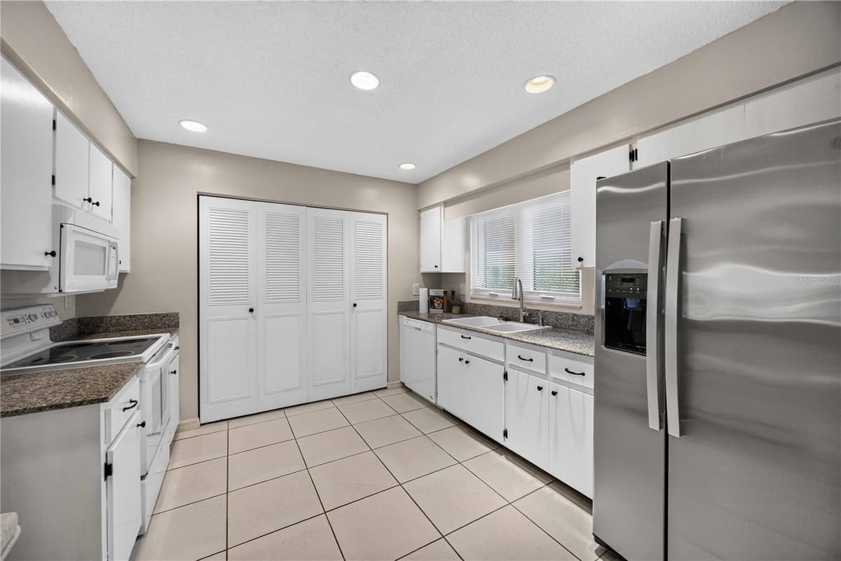 4565 TIPPECANOE TRAIL — photo 13 of 45