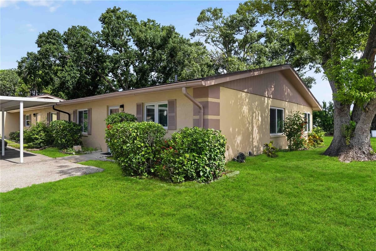 4565 TIPPECANOE TRAIL — photo 8 of 45