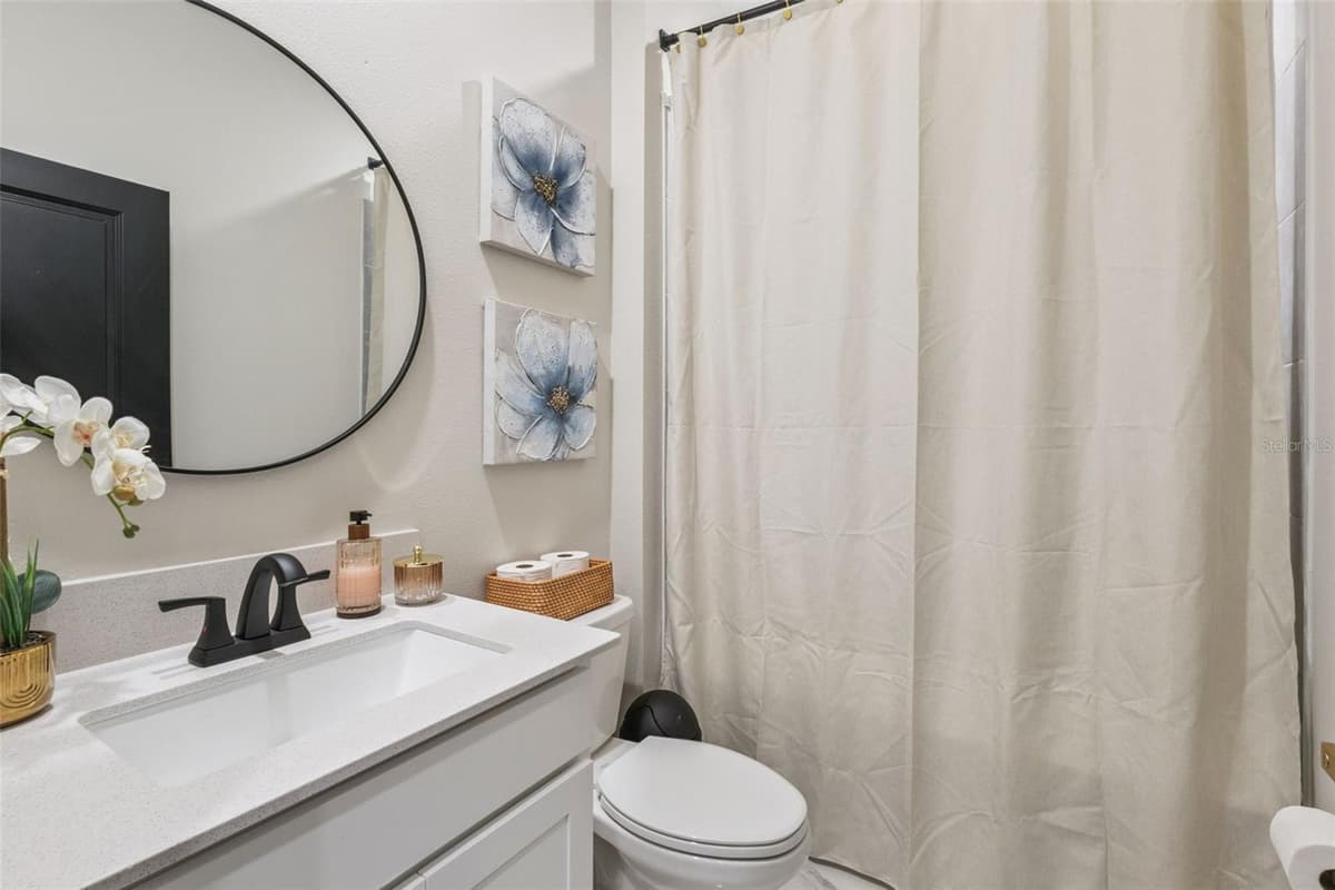 5361 DAGENHAM DRIVE — photo 37 of 91