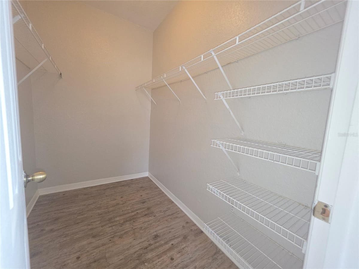 852 GRAND REGENCY POINT — photo 14 of 19