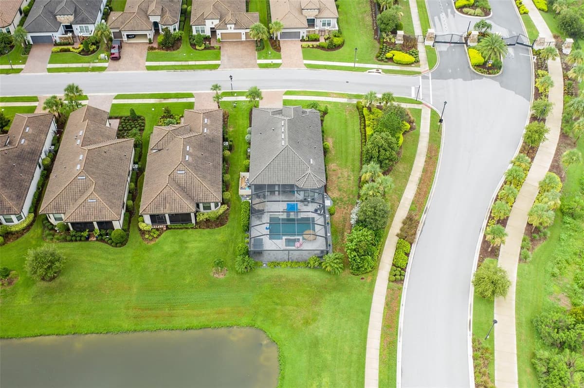 3095 FORSYTHIA DRIVE — photo 70 of 96