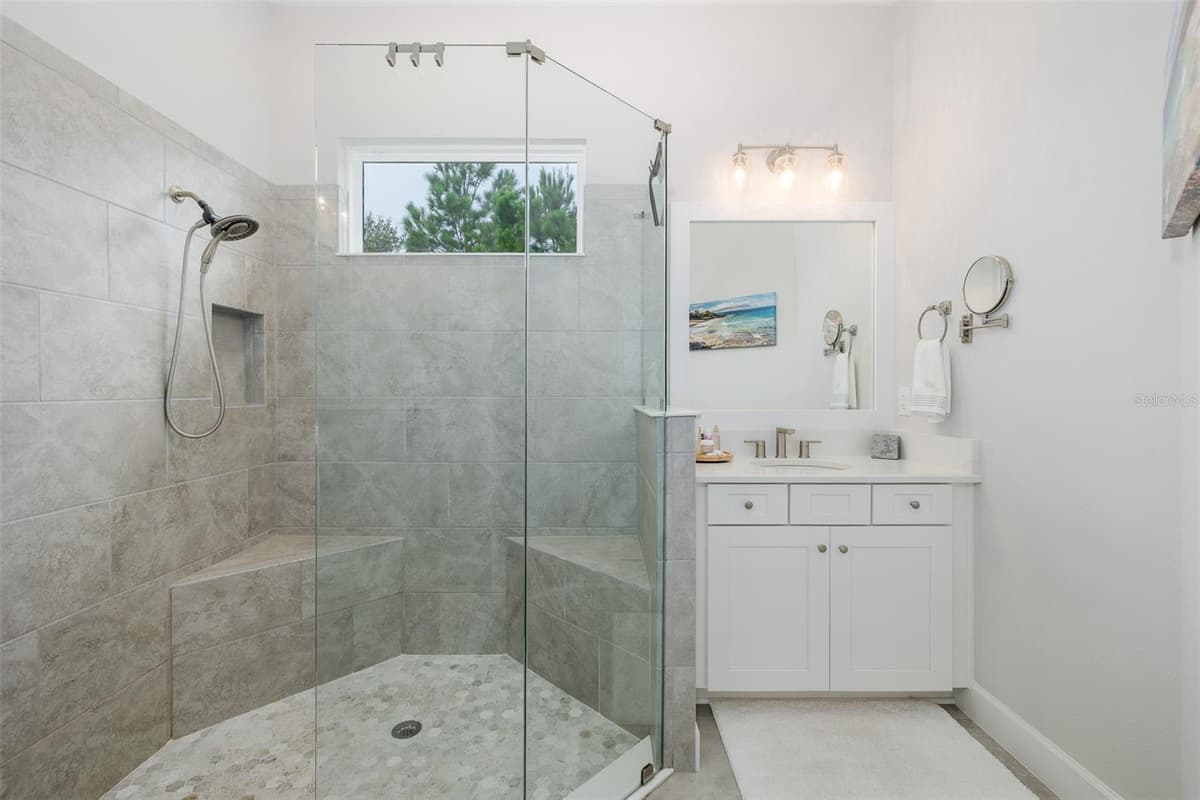 3095 FORSYTHIA DRIVE — photo 38 of 96