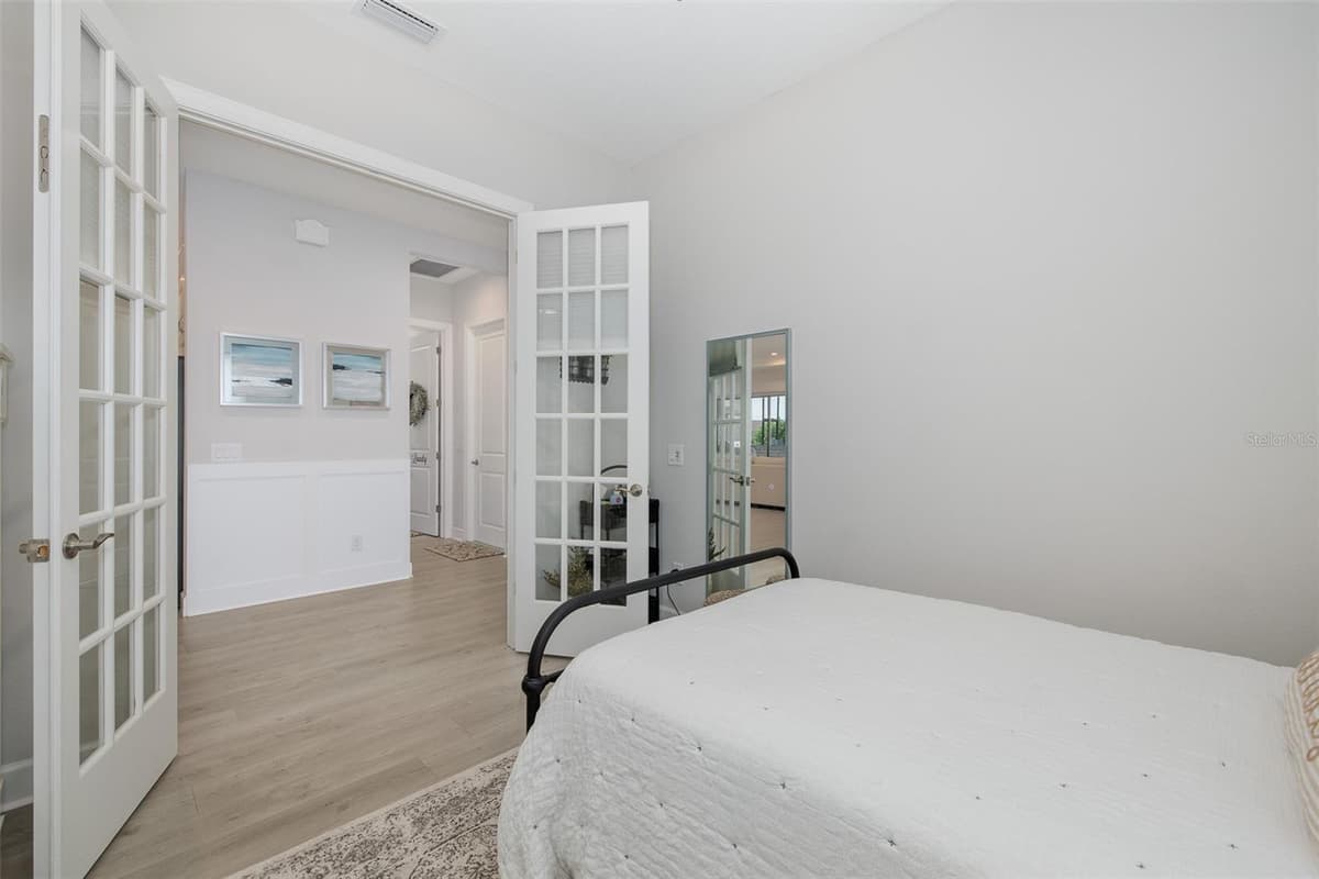 3095 FORSYTHIA DRIVE — photo 26 of 96