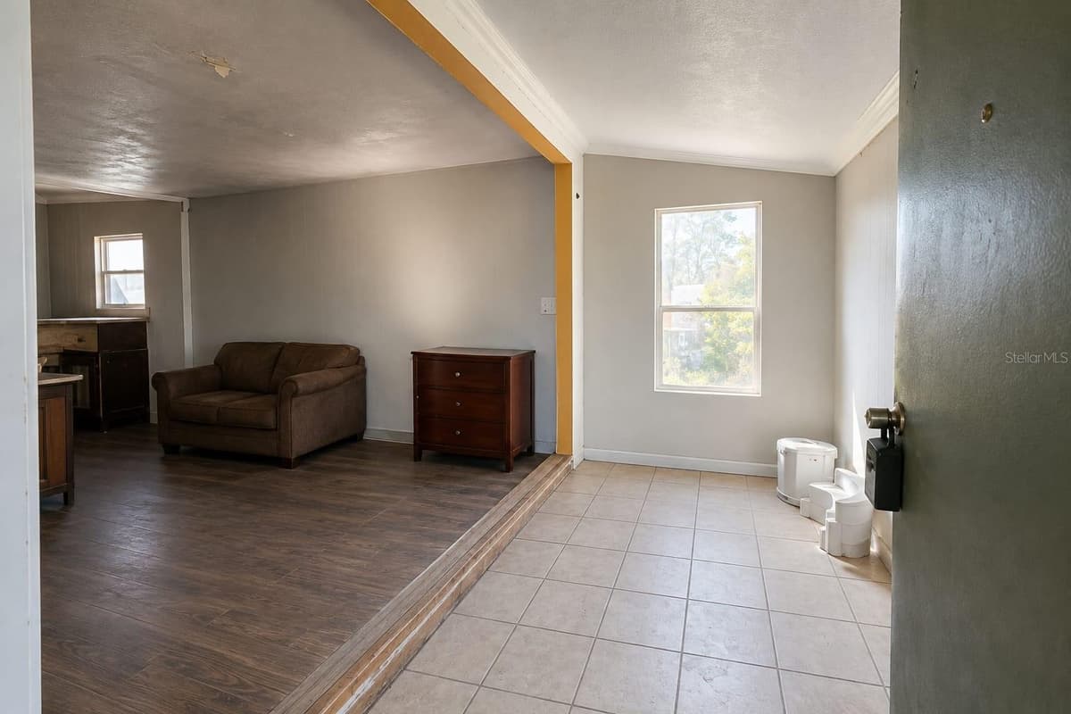 33620 VERDA AVENUE — photo 4 of 16