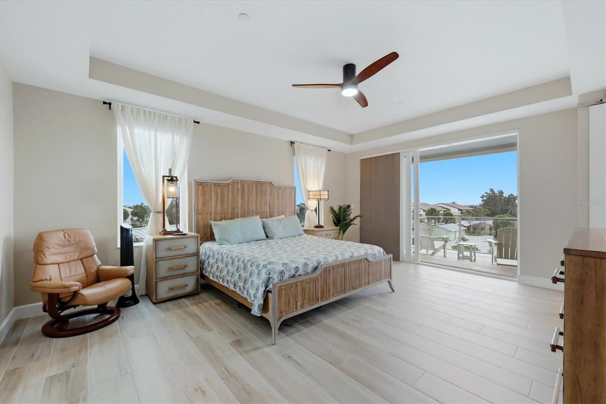 2708 BEACH ROAD — photo 32 of 86