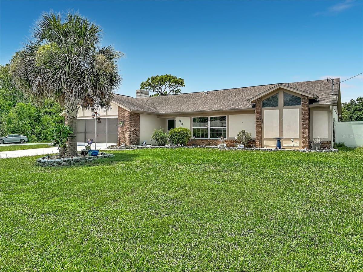 10433 DUNKIRK ROAD — photo 3 of 73