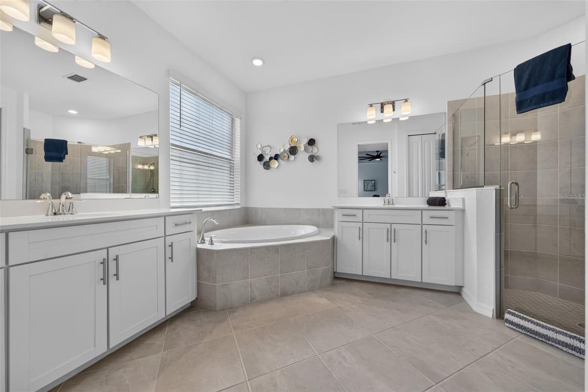 17260 JADESTONE COURT — photo 21 of 72