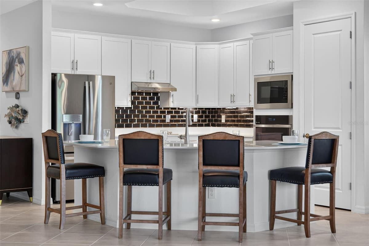 17260 JADESTONE COURT — photo 6 of 72