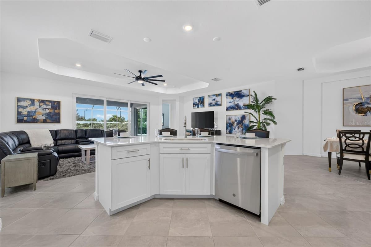 17260 JADESTONE COURT — photo 10 of 72