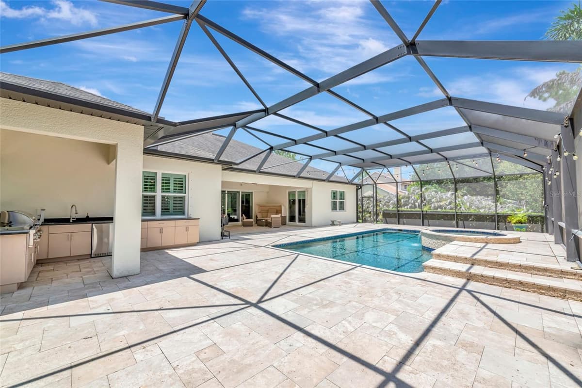 22209 DEER POINTE CROSSING — photo 5 of 37