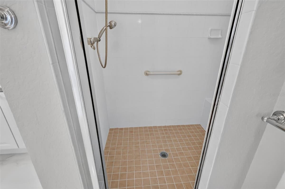 2216 BLACKVILLE DRIVE — photo 30 of 67